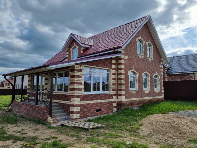 КЕРМА Бордо темный Гладкий 1 NF